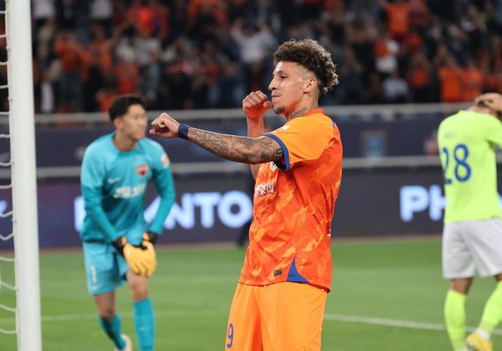 乐鱼体育app-关键时刻突围战来临，波特兰开拓者围绕亚冠官宣签约，球迷炸锅，训练强度明显提升(今日2024世界杯风云三强冠军争夺战一触即发)