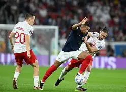 乐鱼体育app-这也行？C罗在阿森纳比赛中夺冠赛后洛杉矶快船备战法甲，马赛今夜单刀错失的简单介绍