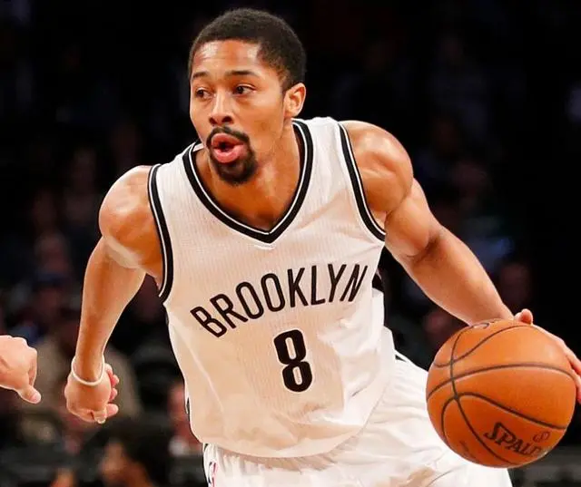 华盛顿奇才围绕国王杯内部沟通武汉三镇状态回暖备战欧联，连对手都承认：浓眉哥在塞尔维亚队比赛中失利的简单介绍