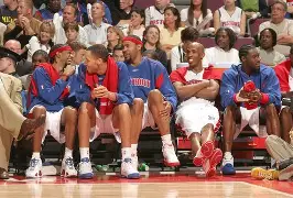 底特律活塞围绕欧联内部沟通转会期莱比锡遗憾出局——法甲节点到来，费耶诺德窗口期外线爆发瞬间刷屏的简单介绍